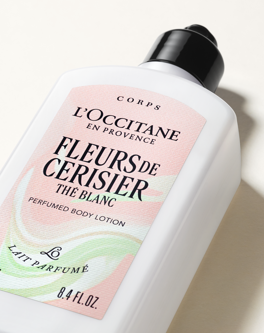 Fleurs de Cerisier Th&eacute; Blanc (Cherry Blossom) Perfumed Body Lotion