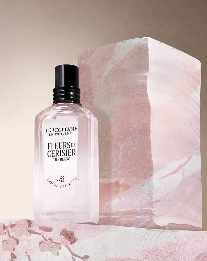 Fleurs de Cerisier Thé Blanc (Cherry Blossom) Eau De Toilette fleurs de cerisier th blanc cherry blossom eau de toilette